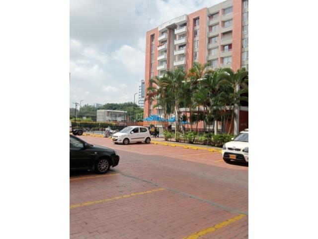 Apartamentos, Venta en Valle del Lili