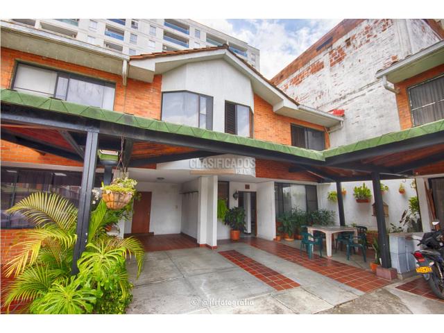 Casas, Venta en La Flora