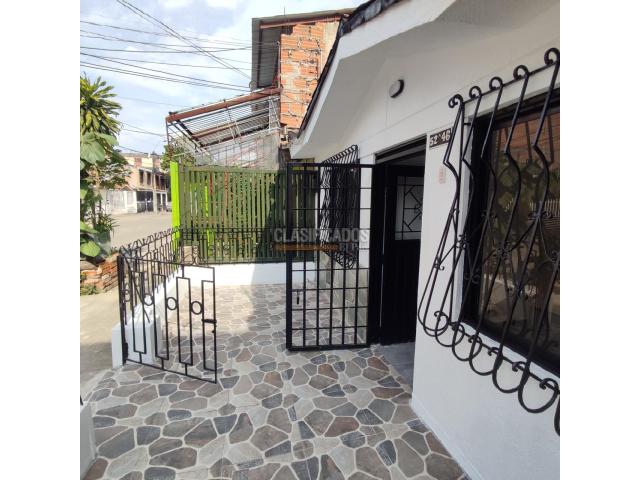 Casas, Alquiler en Salomia