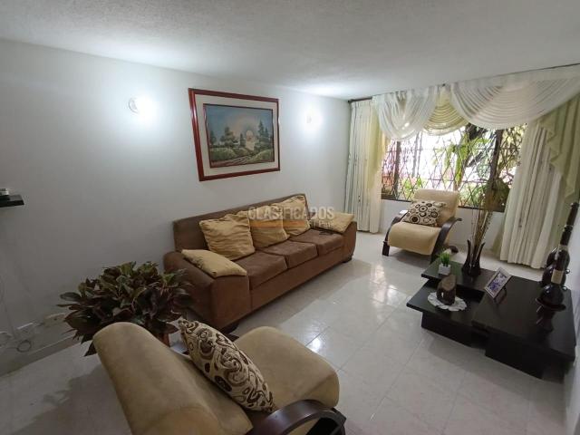 Casas, Venta en Álamos