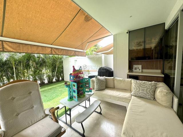 Apartamentos, Venta en La Flora