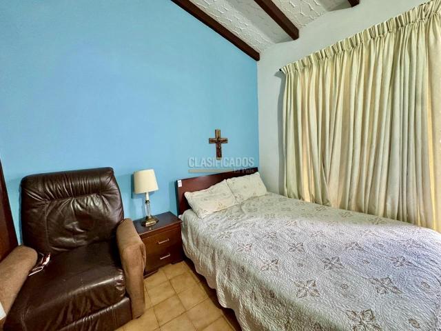 Casas, Venta en La Flora