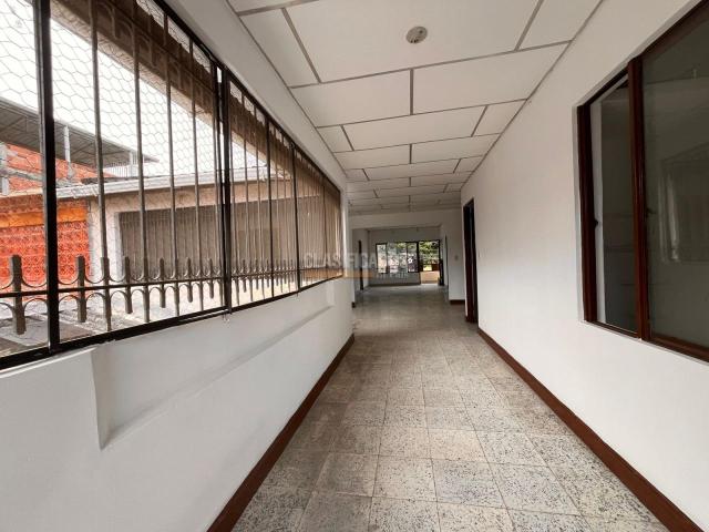 Casas, Venta en Aguablanca