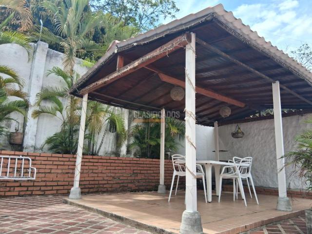 Apartamentos, Venta en Santa Mónica Residencial