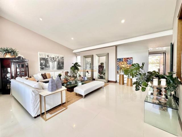 Casas, Venta en Cristales