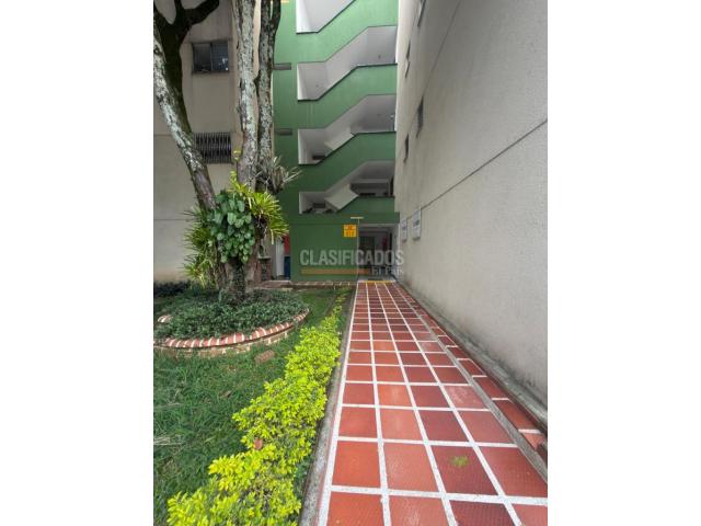 Apartamentos, Venta en Bosques del Limonar