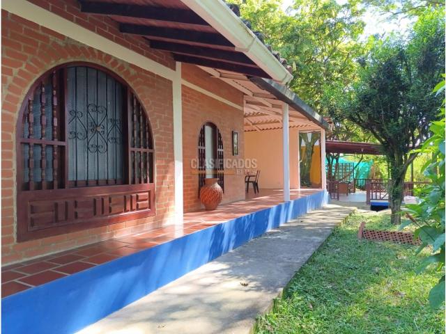 Fincas y Casas Campestres, Venta en Buitrera