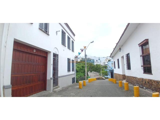 Oficinas y Consultorios, Alquiler en San Pedro