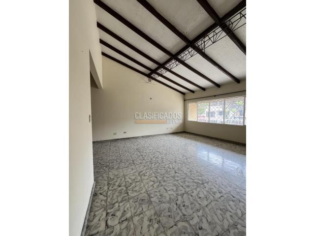 Casas, Alquiler en Acacias