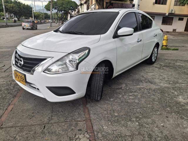 Nissan Versa 2016