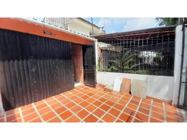 Apartaestudios, Alquiler en La Merced