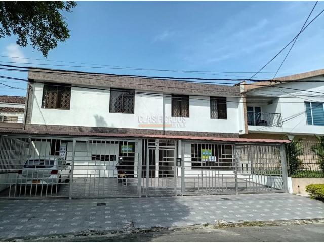 Oficinas y Consultorios, Alquiler en La Flora