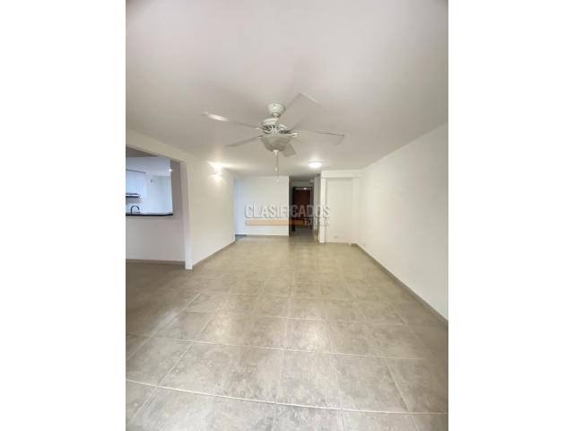 Casas, Alquiler en Ciudad Jardín