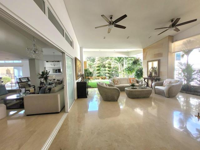 Casas, Venta en Ciudad Jardín