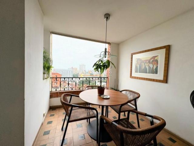 Apartamentos, Venta en Santa Mónica Residencial