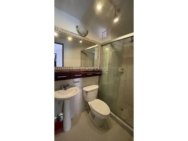 Casas, Venta en Ciudad Jardín