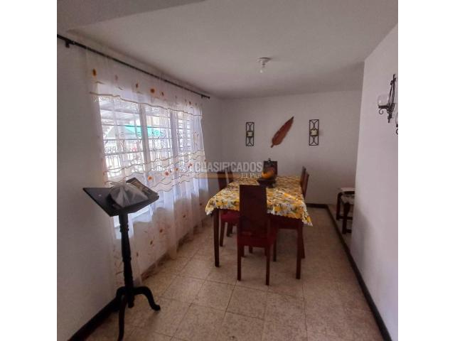 Casas, Venta en San Luis