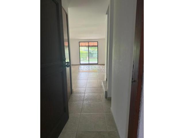 Casas, Venta en Ciudad Jardín