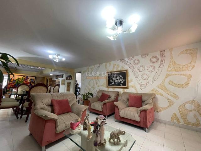 Casas, Venta en Gran Limonar