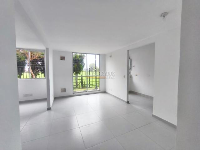 Apartamentos, Alquiler en Cajica