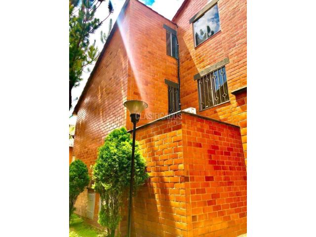 Casas, Venta en Prados del Limonar