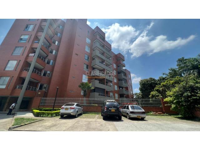 Apartaestudios, Alquiler en Cristales