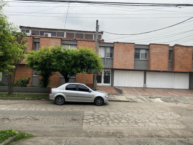 Apartamentos, Venta en Prados del Norte