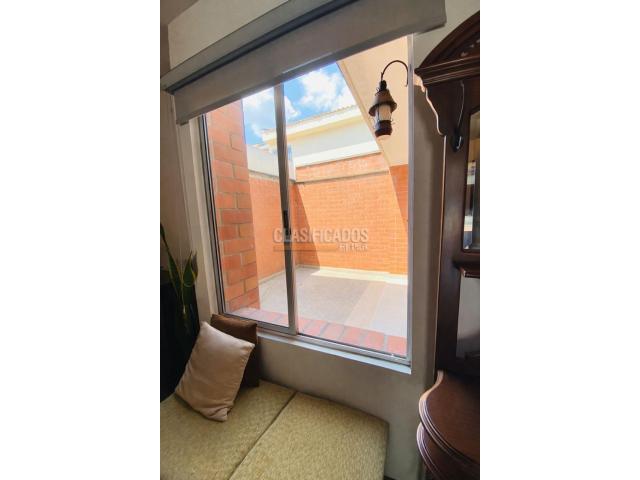 Casas, Venta en La Hacienda