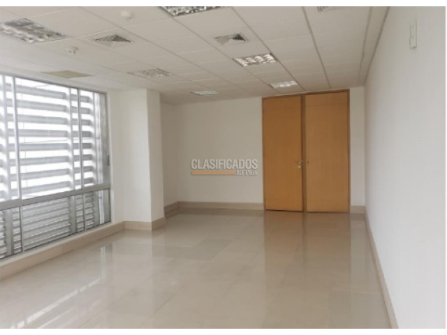 Oficinas y Consultorios, Alquiler en Santa Mónica Norte