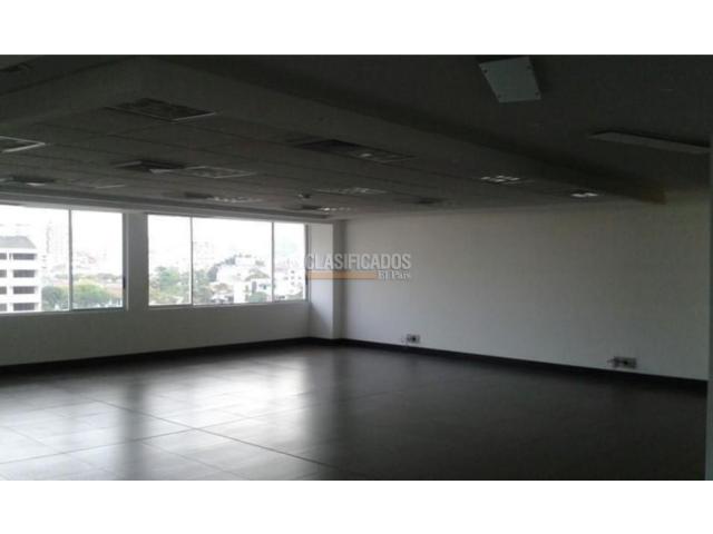 Oficinas y Consultorios, Alquiler en Santa Mónica Norte