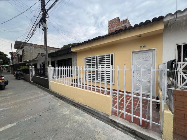 Casas, Venta en Ciudad Córdoba