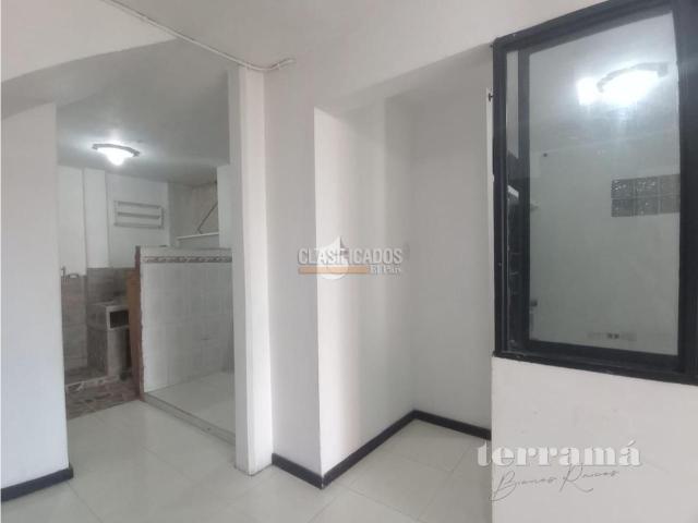 Apartamentos, Venta en Yumbo