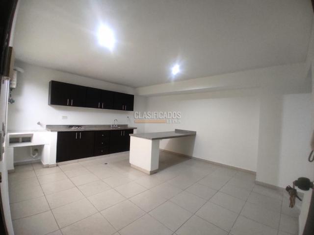 Apartaestudios, Alquiler en Granada