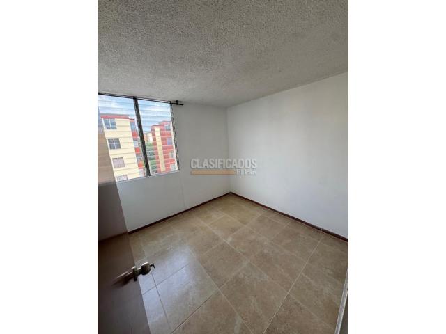 Apartamentos, Venta en Brisas de los Álamos