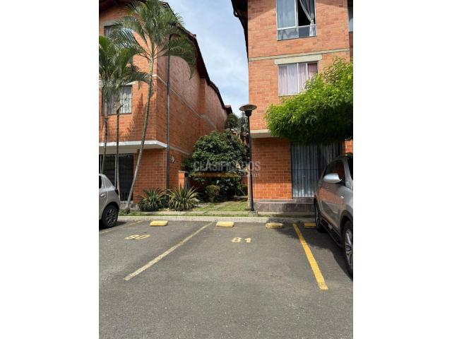 Casas, Venta en Valle del Lili