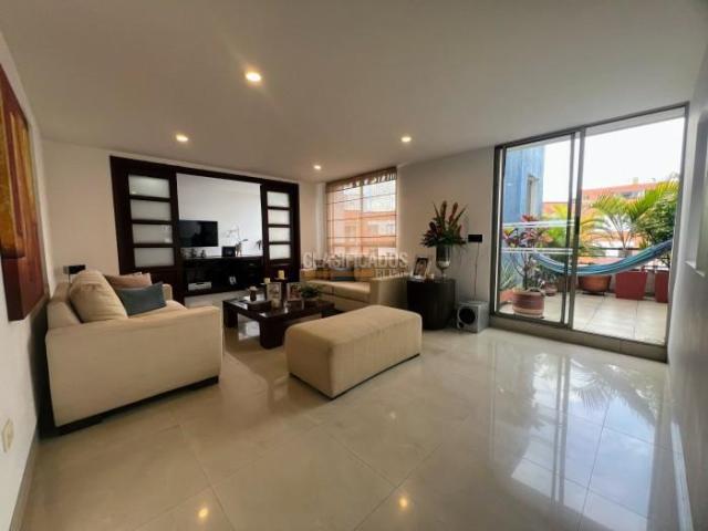 Apartamentos, Venta en La Flora