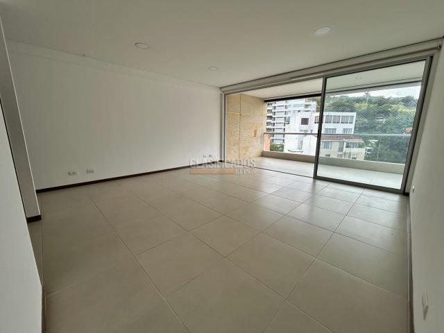 Apartamentos, Venta en Santa Teresita