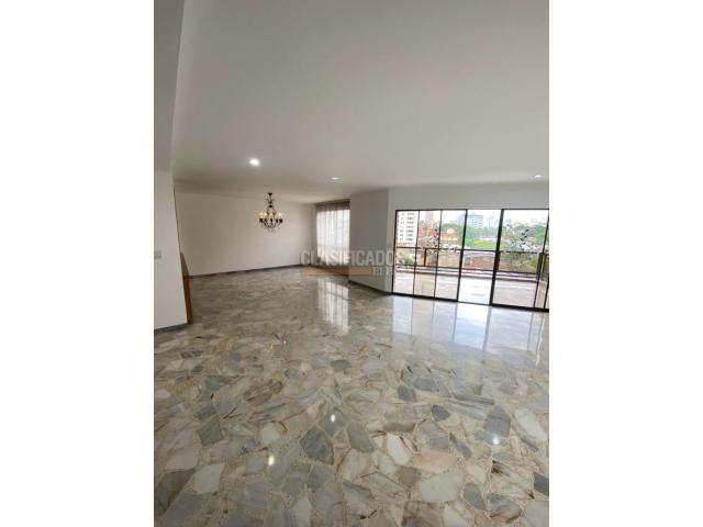 Apartamentos, Alquiler en Santa Mónica Residencial