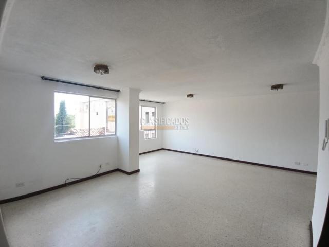 Apartamentos, Alquiler en El Refugio