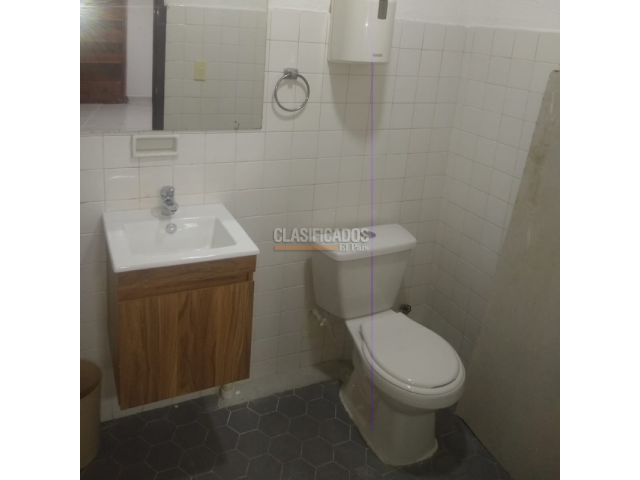 Oficinas y Consultorios, Venta en San Pedro