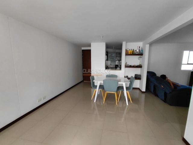 Apartamentos, Venta en La Flora