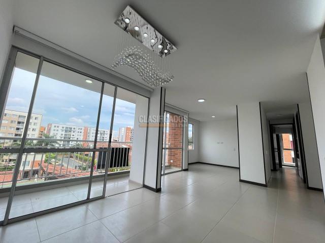 Apartamentos, Venta en Valle del Lili