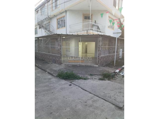 Locales y Bodegas, Alquiler en La Independencia