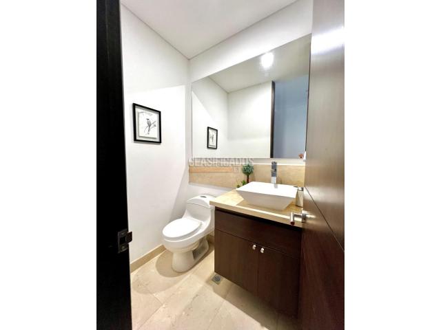 Apartamentos, Venta en Santa Teresita