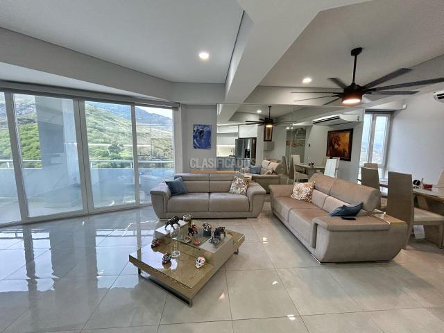 Apartamentos, Venta en Altos Menga