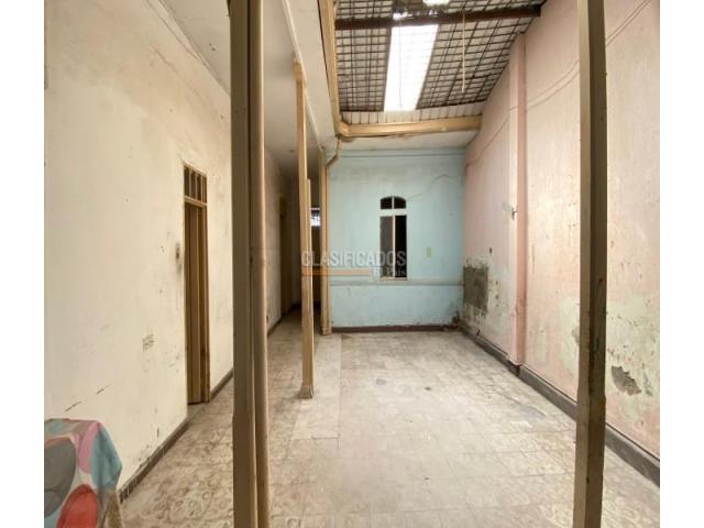 Casas, Venta en Alameda