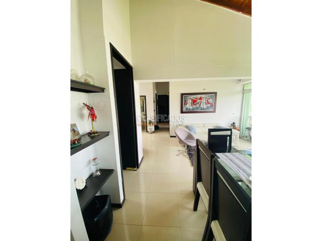 Apartamentos, Venta en Capri