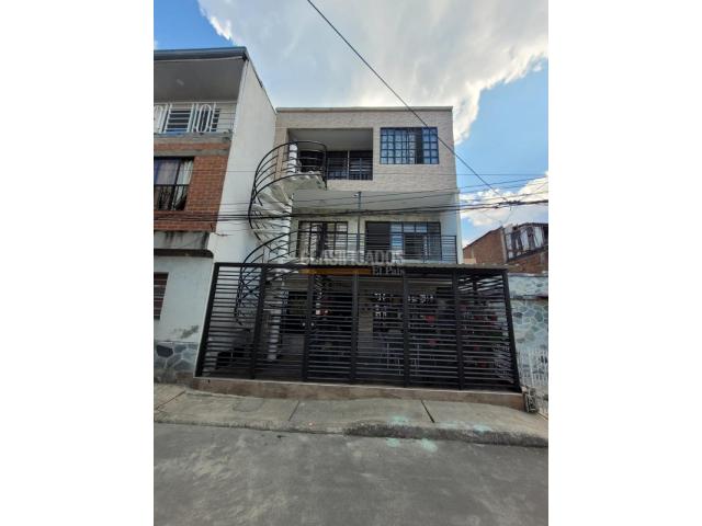 Edificios, Venta en Alfonso López