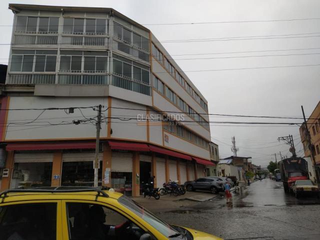 Locales y Bodegas, Alquiler en La Floresta