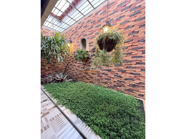 Casas, Venta en Las Quintas de Don Simón